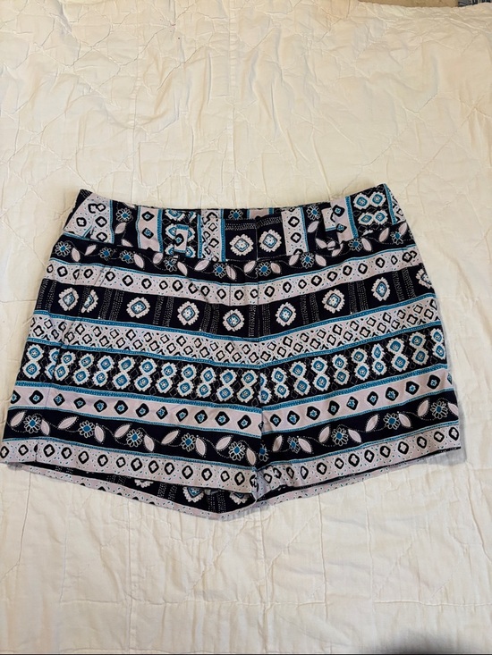 LOFT Pants - LOFT Navy, White‎ & Teal Patterned Bermuda Shorts